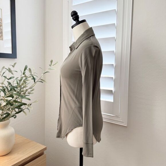 NEW Revolve Citizen Of Humanity COH Dalhia Mesh Button Down Shirt Size XS - Picture 5 of 15